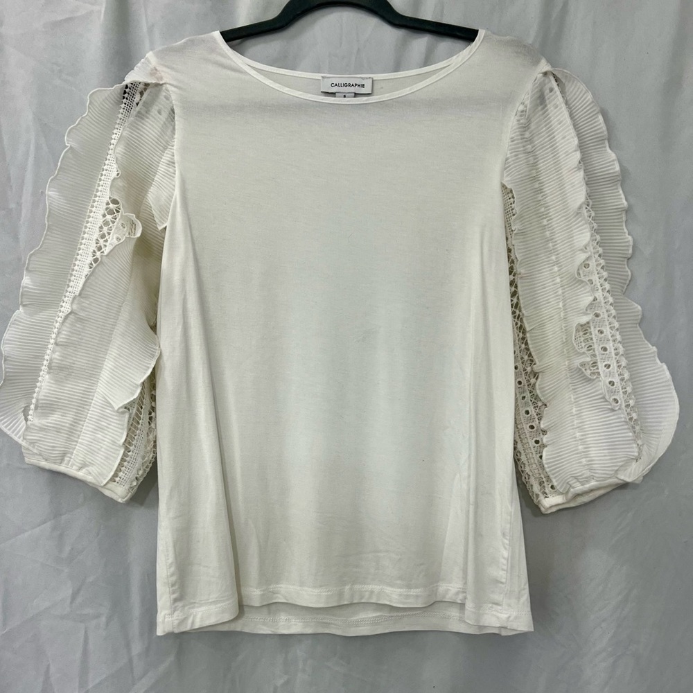 NWOT Calligraphie Statement Sleeve Top